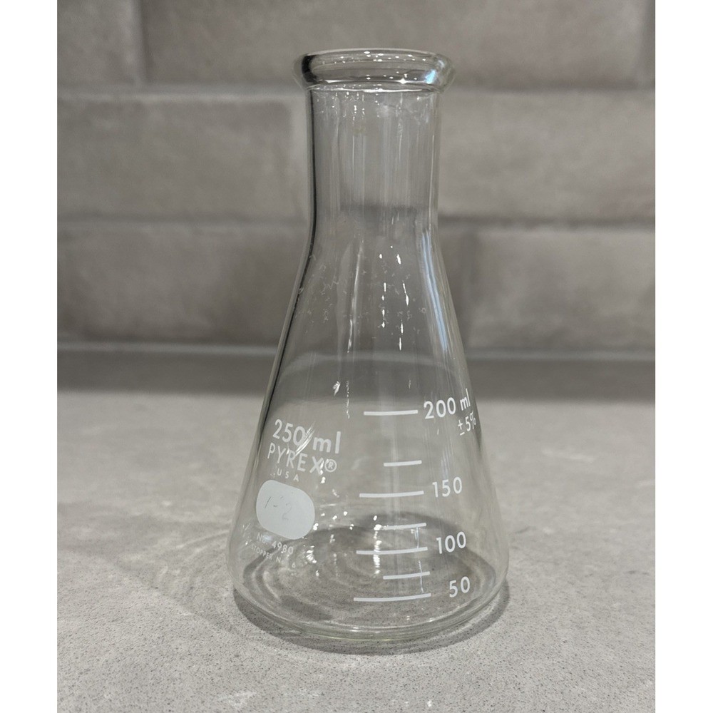 Pyrex Glass 250ml No. 4980 Stopper No 6 Lab Beaker Flask Made in USA